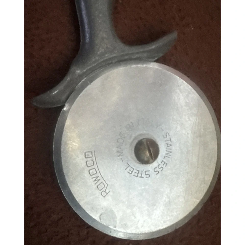 Mama Mia 9 Various Pizza Cutters Used 2 Stainless Steel 1 made in Italy Pot Luck